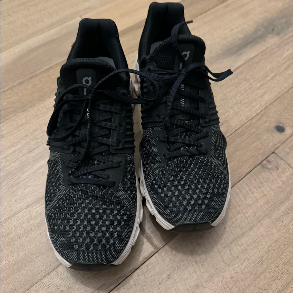 On Cloud Size 9